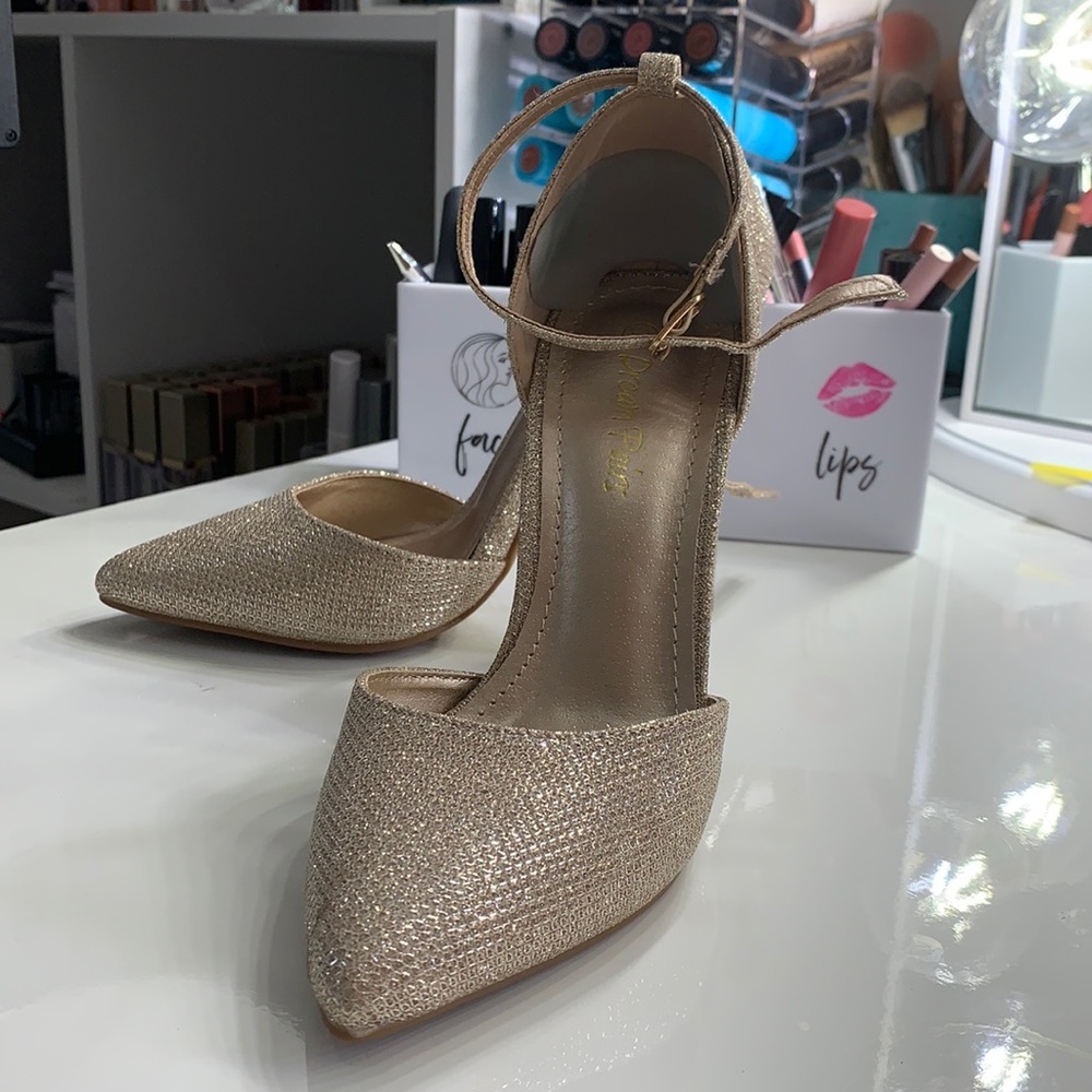 Dream Paris Heels Size 5.5